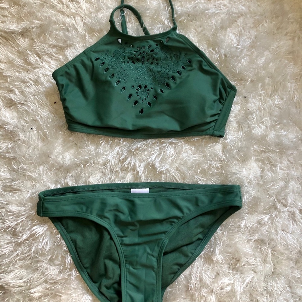 Strap top bikini (worn once)